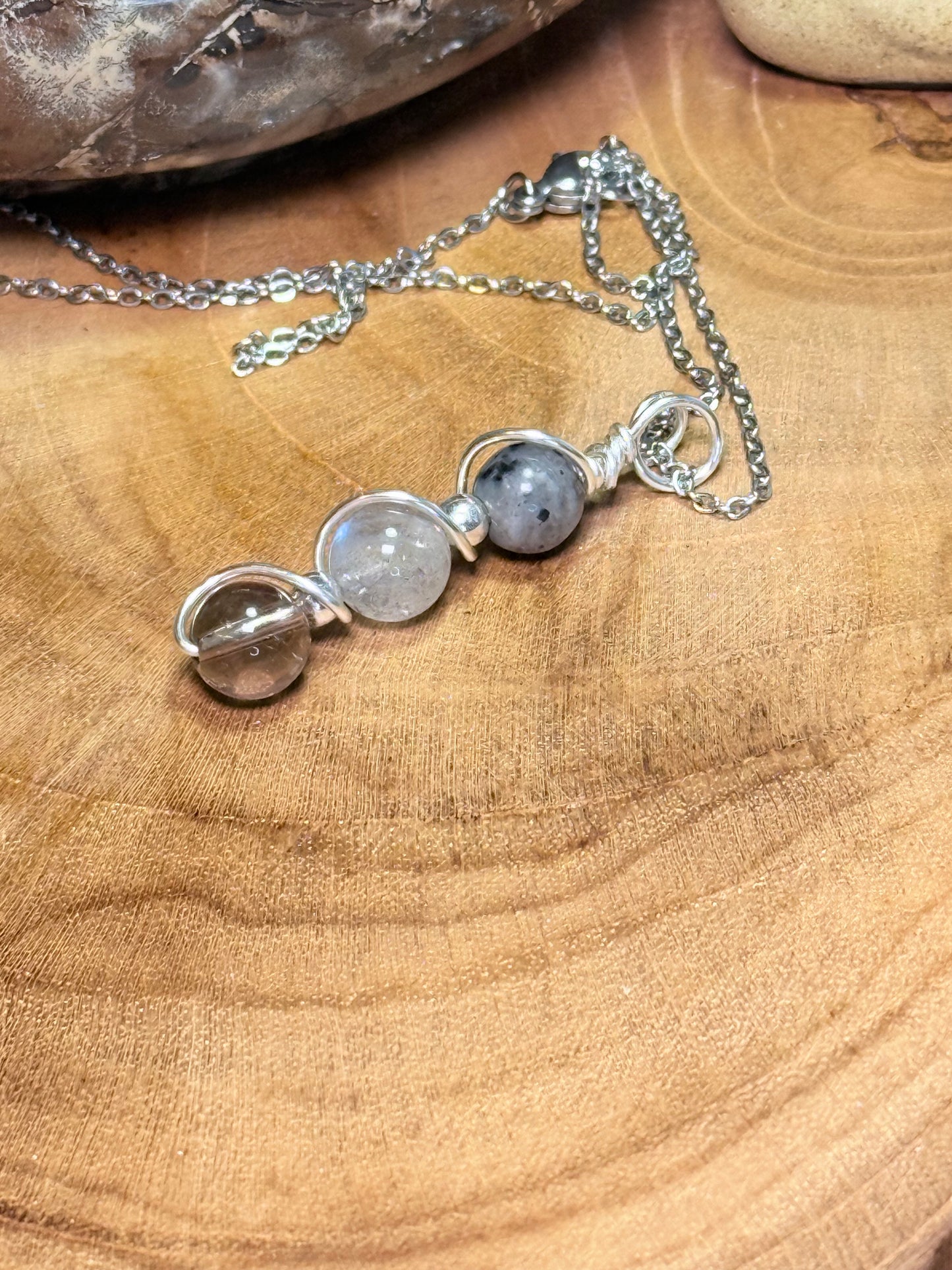 Shadowlight Trinity Pendant - Smoky Quartz - Labradorite - Larvakite