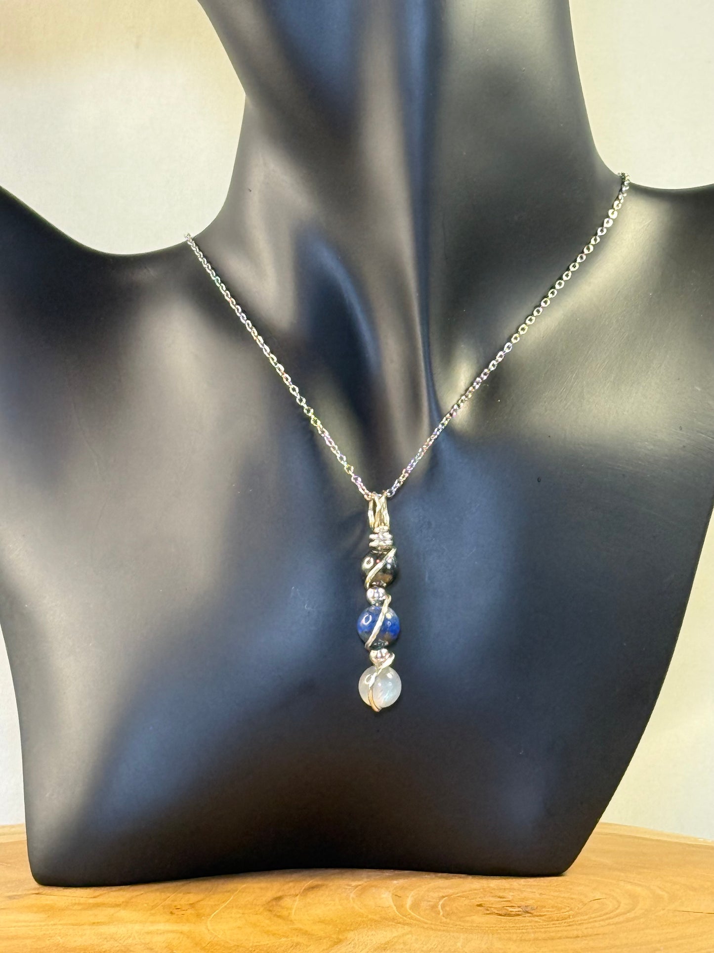 Astral Guardian Trinity Pendant - Labradorite - Lapis Lazuli - Hematite