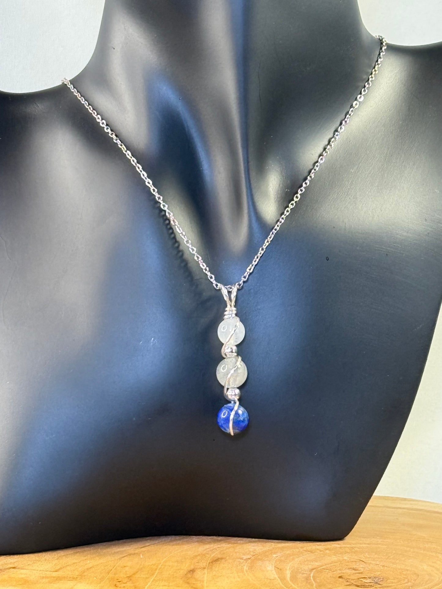 The Veilseer Trinity Pendant - Lapis Lazuli - Labradorite - Moonstone